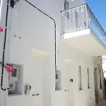 Cozy 2 Tínos